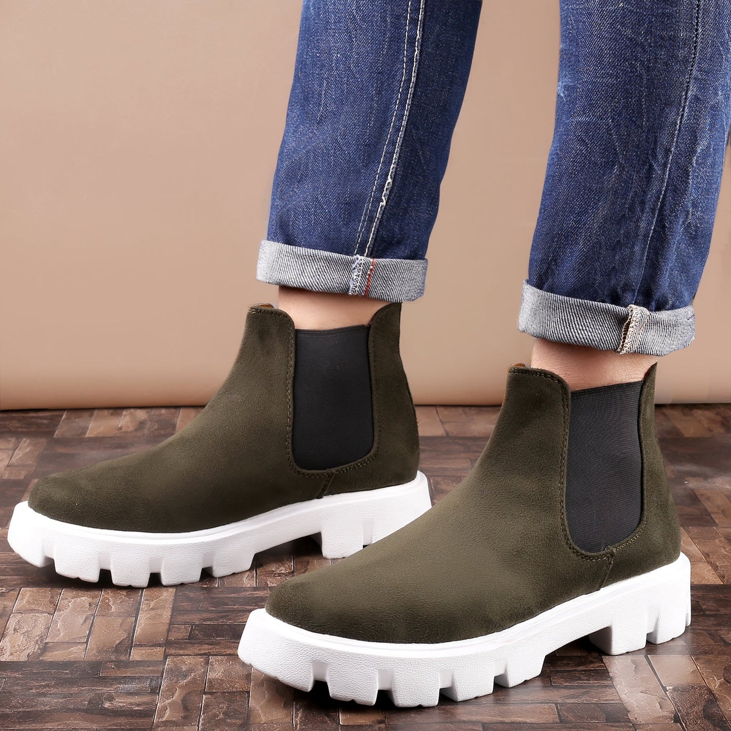 Men's Trendiest Chelsea Suede Boots