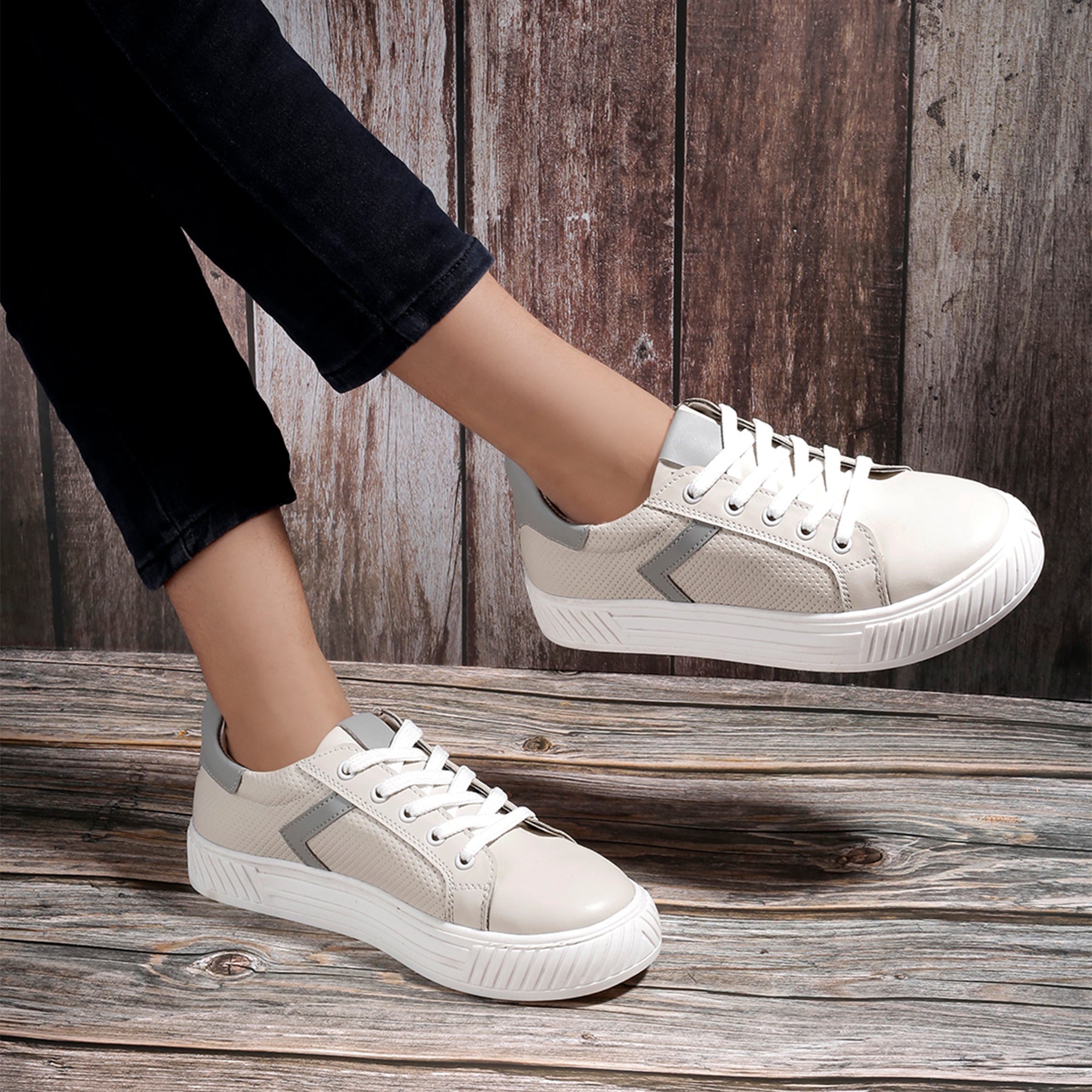 New Stylish Ladies Trendy Casual Sneakers BxxyShoes