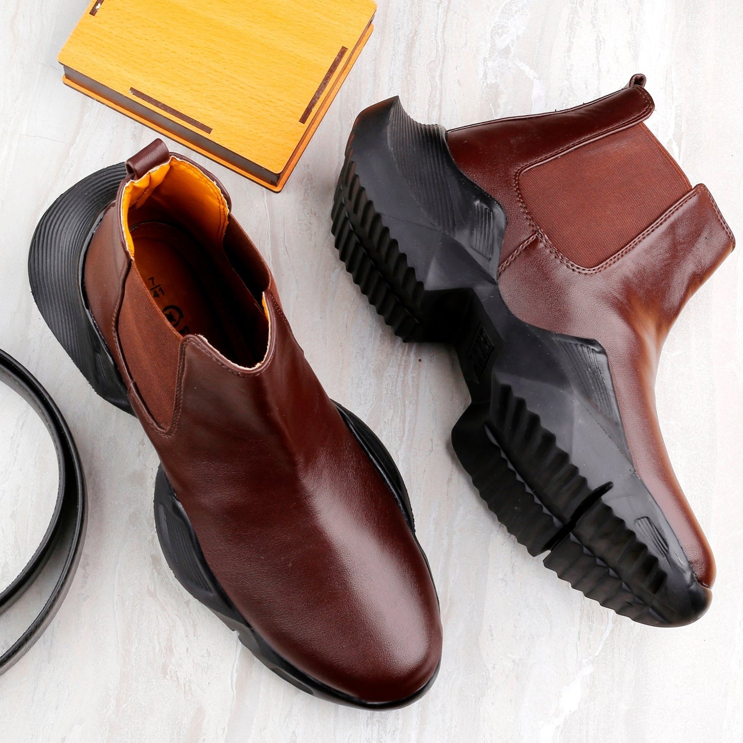 Bxxy's Latest Designer Chelsea Boots for Men