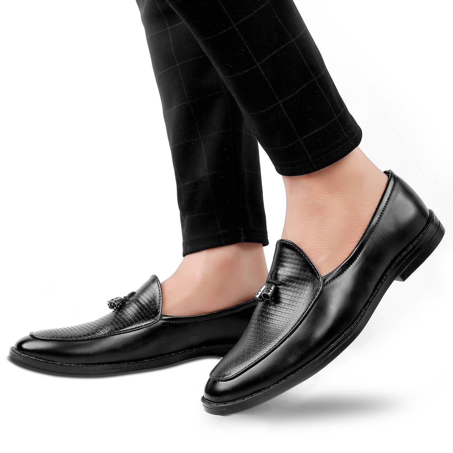 Bxxy's Men's Classic Formal Moccasins