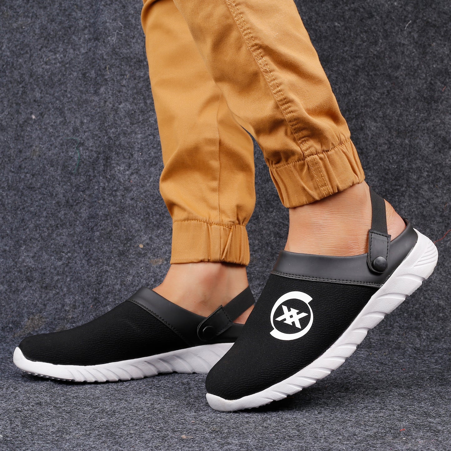 Men's Stylish And Casual Sporty Slippers