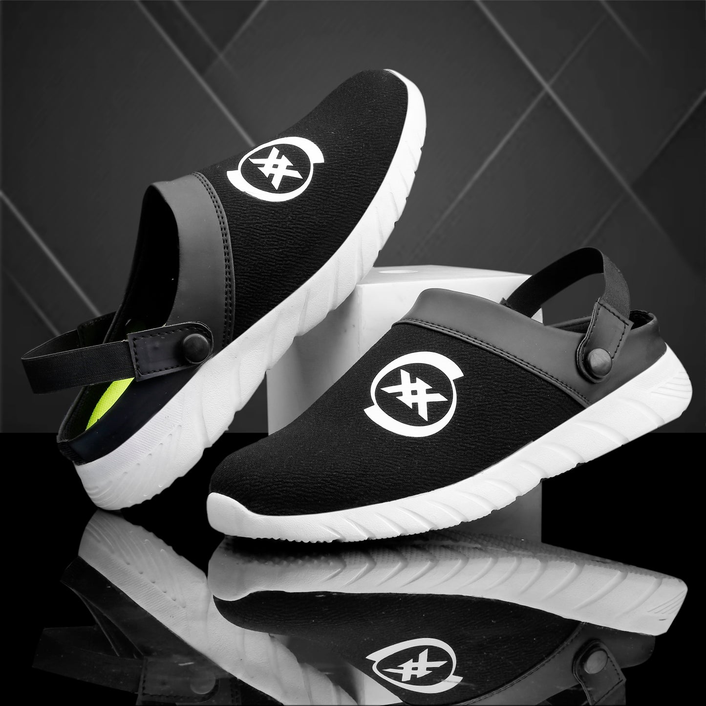 Men's Stylish And Casual Sporty Slippers