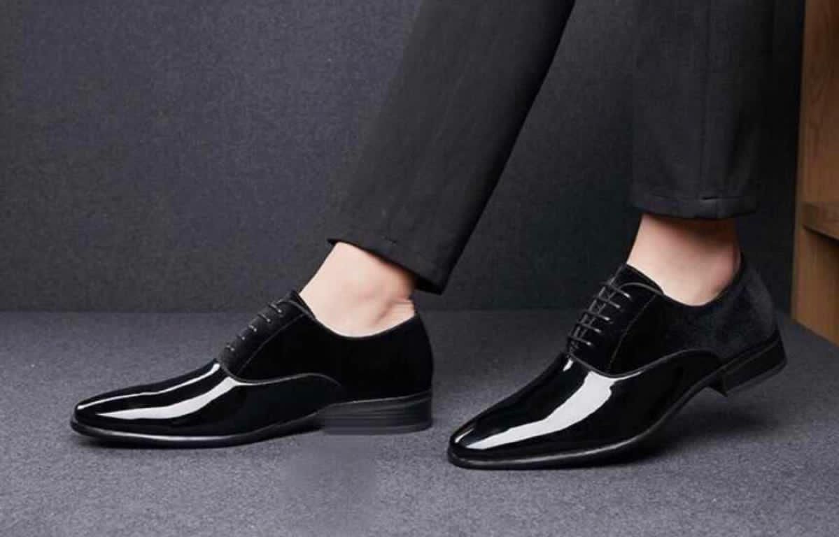 Black formal shiny shoes online